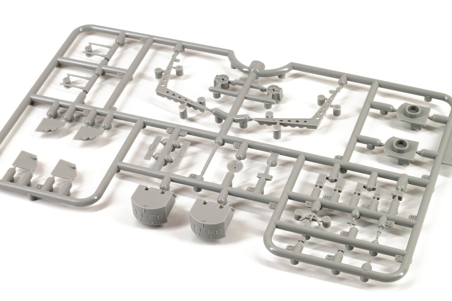 Very Fire 1/350 USS Salem Standard Kit / Deluxe Version (VF350919/VF350919DX)